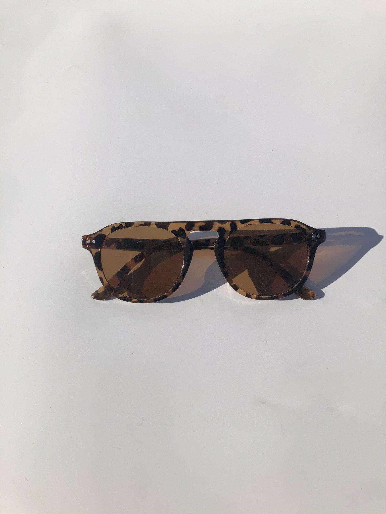 SUGA Güneş Gözlüğü Leopar